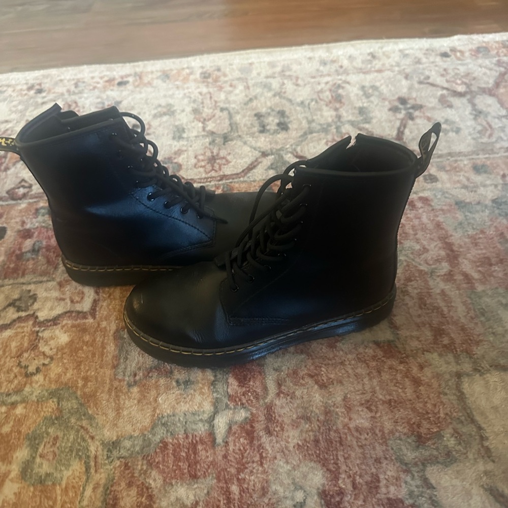 Dr. Martens Black Lace-Up Boots - Picture 3 of 4